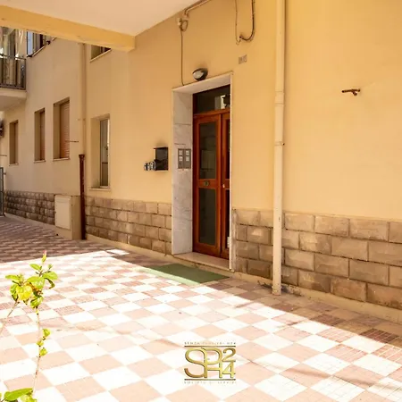 Apartment La Vela Bianca *